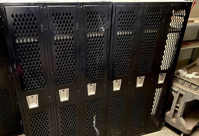 full lockers, full-door
